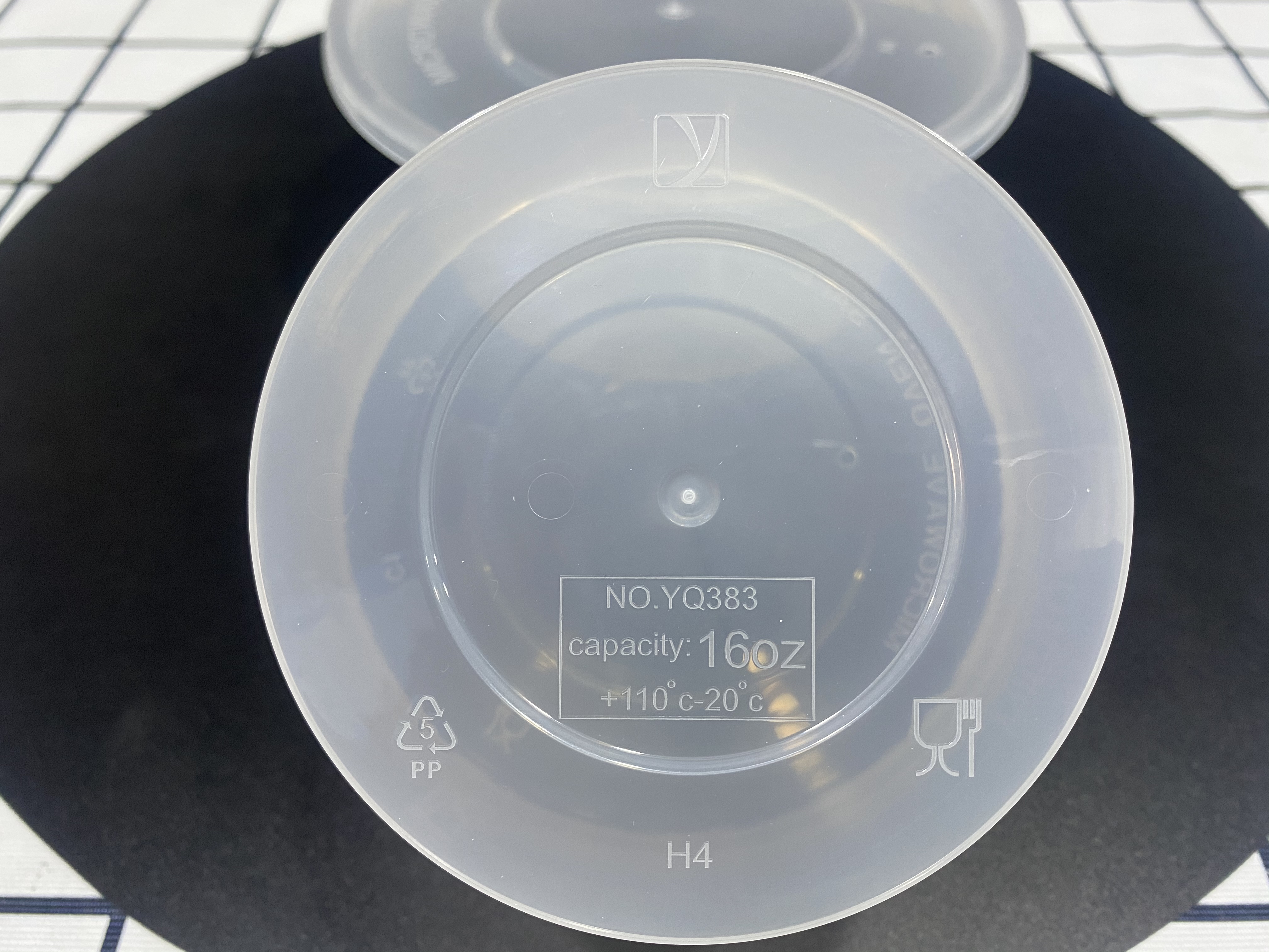 What are the requirements for high quality plastic soup boxes?（2）
