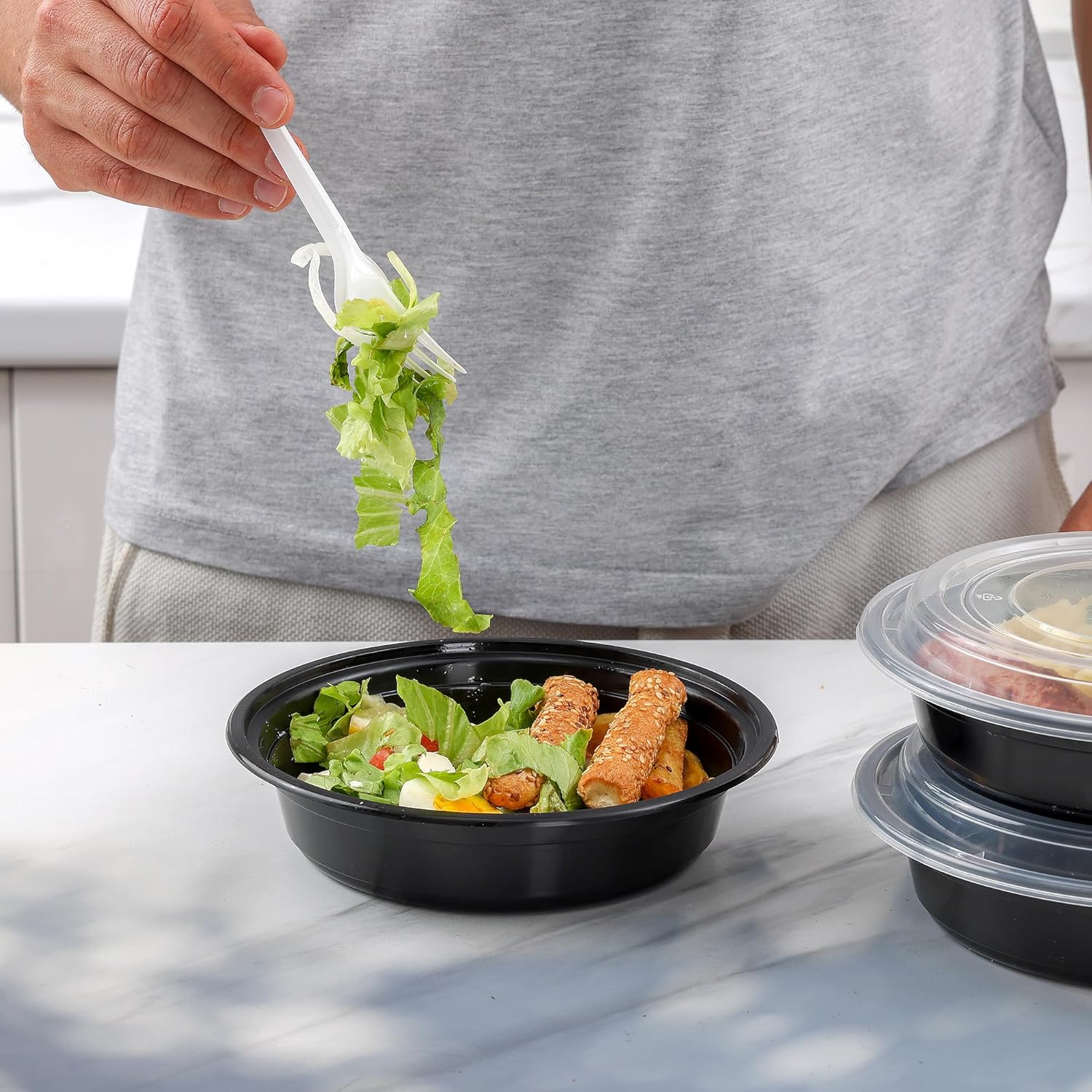 Plastic Containers for Microwaves: Buyer’s Checklist